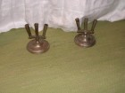 Pair of Si&eacute;gel displays