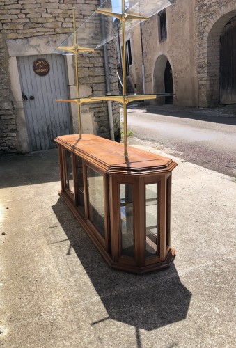 Display furniture, window, trade, store.