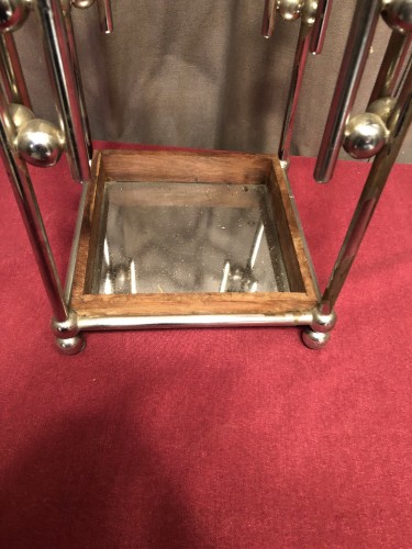 1900 umbrella stand.