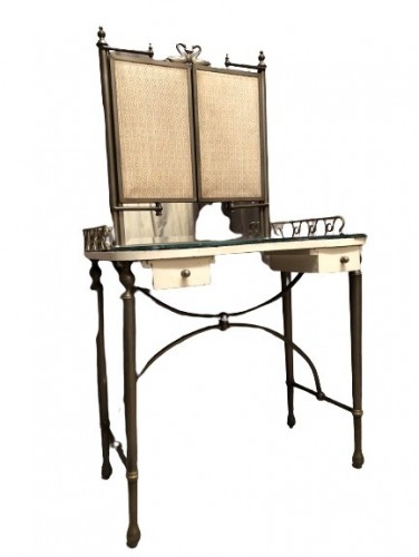 Old triptych dressing table.