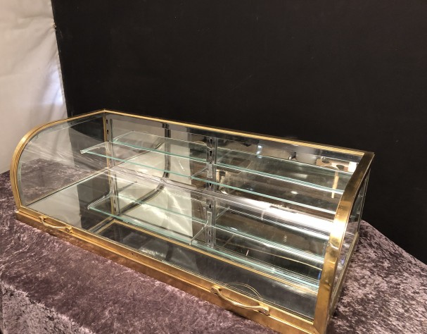 Old store counter display case.(reserved RV)
