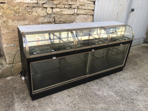 Important old display cabinet for confectionery, bakery, pastry shop.