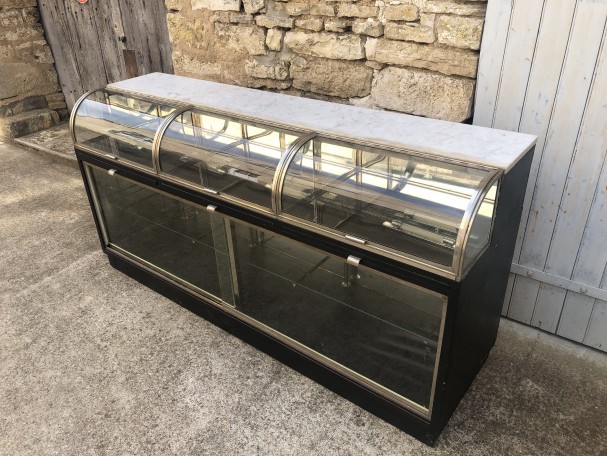 Important old display cabinet for confectionery, bakery, pastry shop.