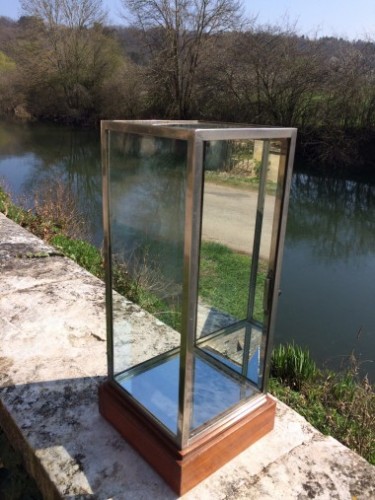 Very small vintage display case