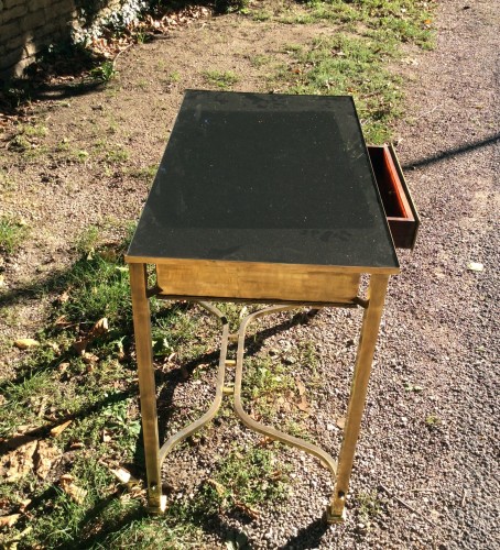 Vintage display table