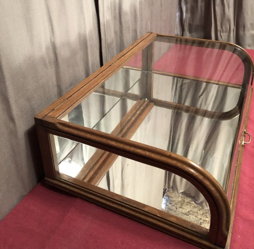 Beautiful old shop counter display case.