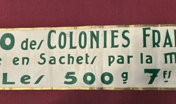 Old calico. Cacao.