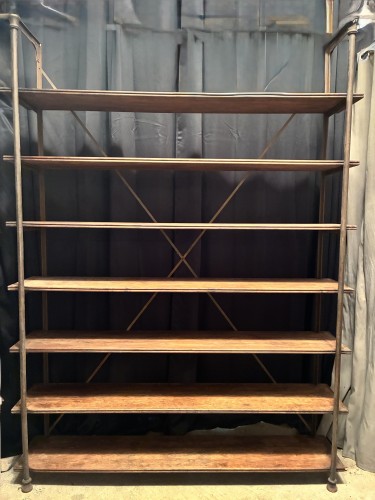 Industrial shelving. Draper, trade, library.