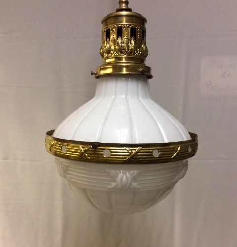 Old suspension lamp