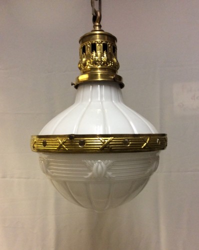 Old suspension lamp