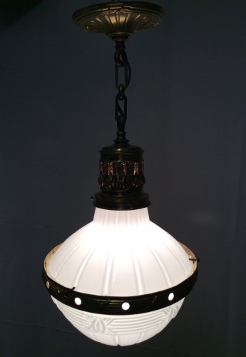 Old suspension lamp