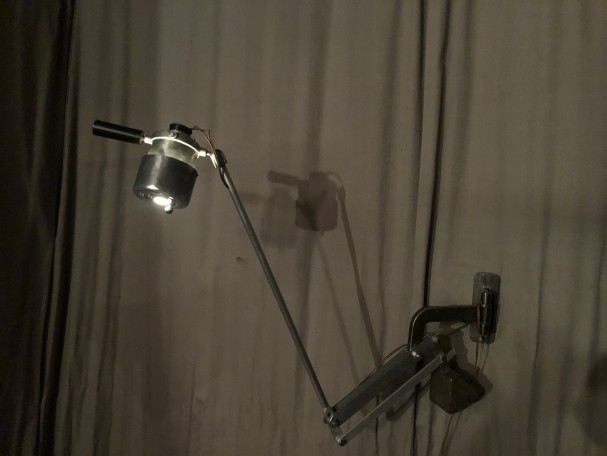 Industrial wall lamp.
