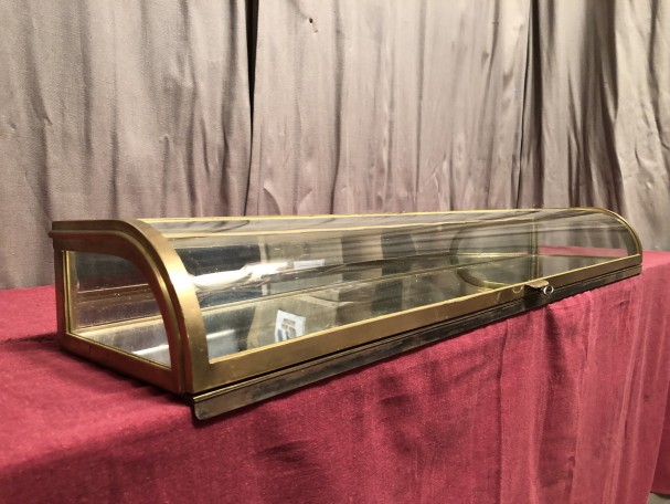 Elegant old counter display case.(sold)