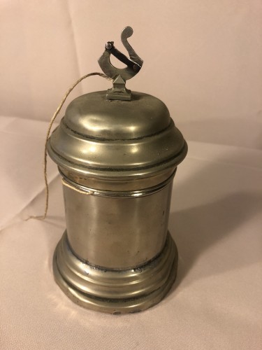 Old store string box.