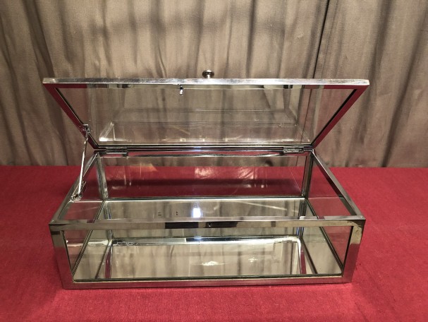 Old small shop counter display case, Siégel.