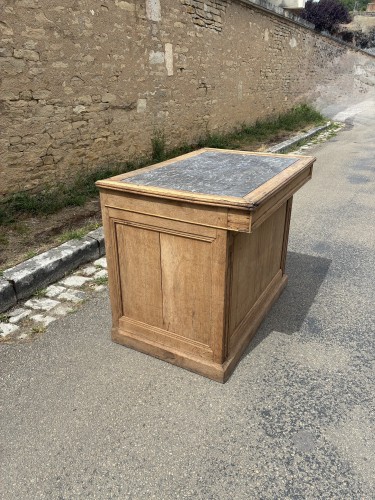 Antique counter furniture, shop till, trade.