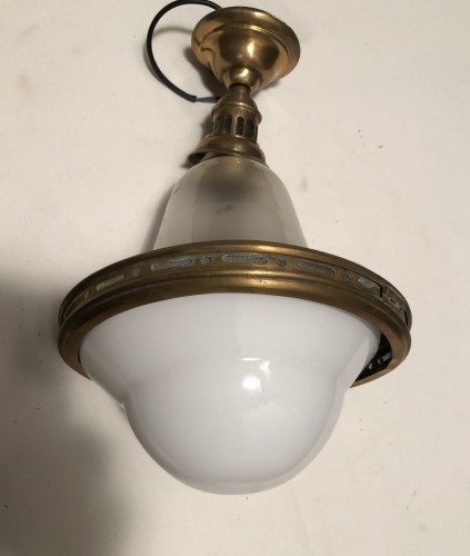 Vintage small suspension lamp.