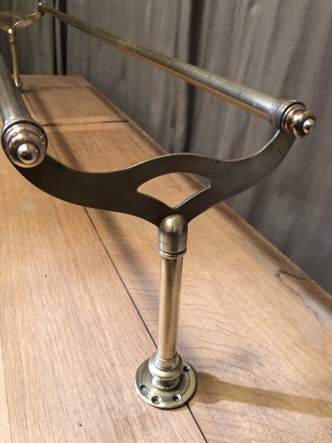 Old hat rack, throws away brewery clothes.