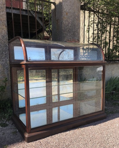 Old shop counter display case.(sold XF)