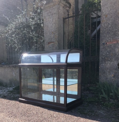 Old shop counter display case.(sold XF)