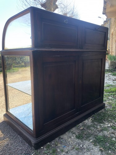 Old shop counter display case.(sold XF)