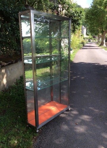 Art deco display cabinet