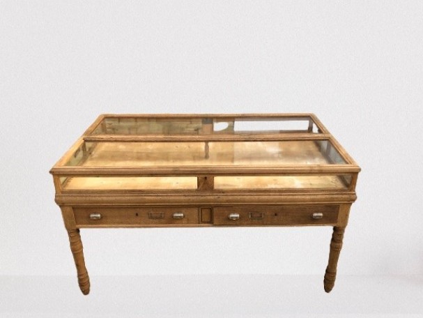 Old shop showcase table. (sold LD)