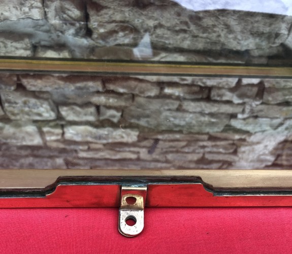 Old shop display case.(reserved)