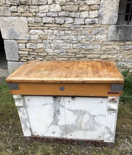 Set of old butcher's furniture.