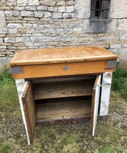 Set of old butcher's furniture.