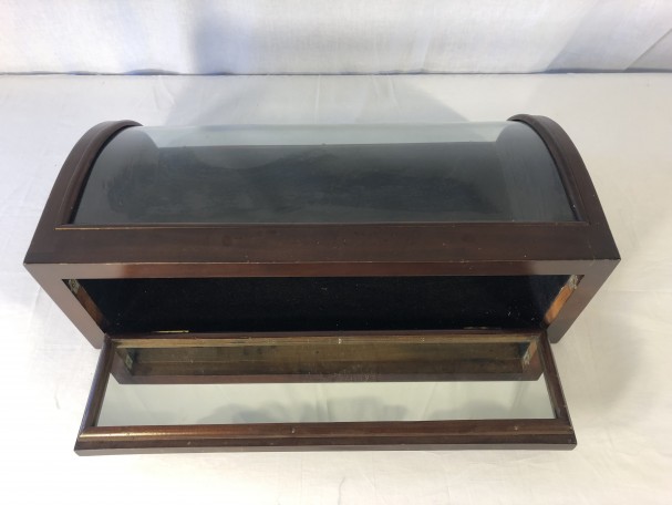 Old small shop display case.(reserved)
