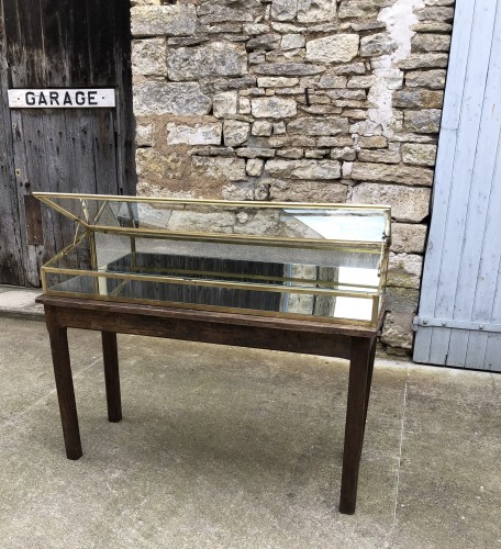 Old store showcase  with inclined top.(sold)