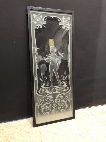 Old engraved bakery glass. (reserved VS)
