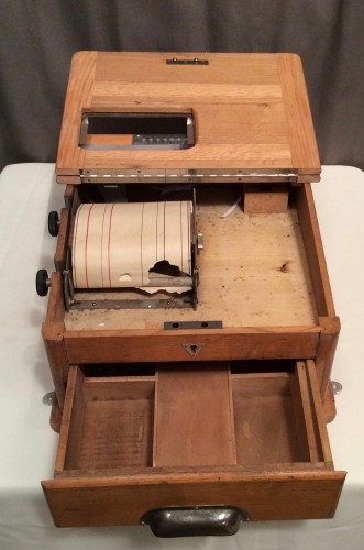 Vintage counter cashier