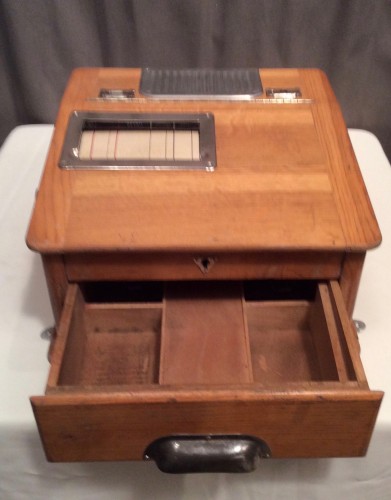 Vintage counter cashier