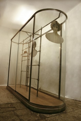 Big shop vintage display case