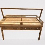 Old shop showcase table. (sold LD)