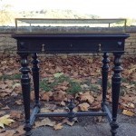 Napoléon III showcase table (sold)