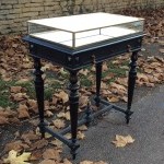 Napoléon III showcase table (sold)